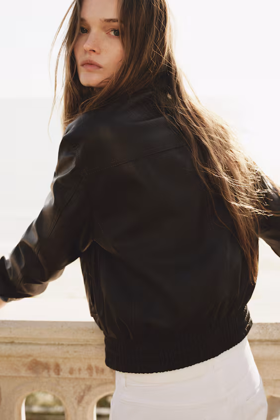 Пальто из ткани с покрытием