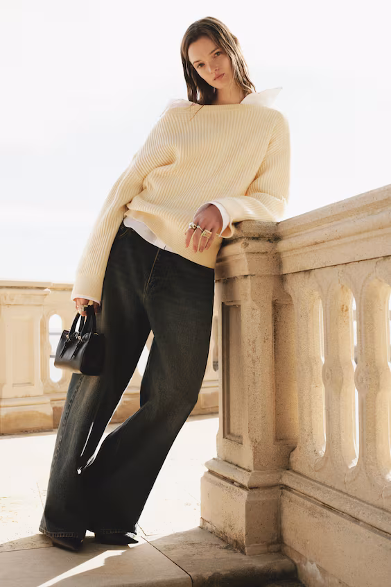 Объемный свитер из смесовой шерсти