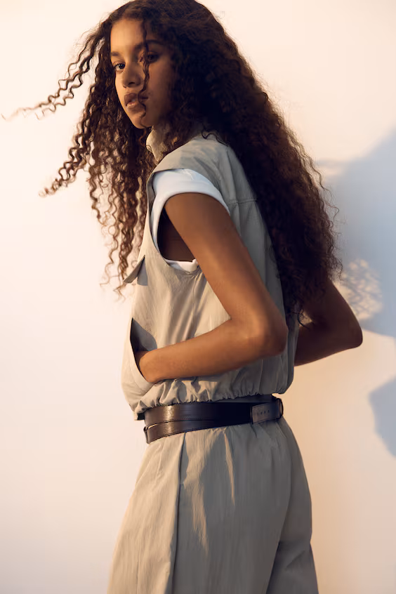 Функциональный топ без рукавов