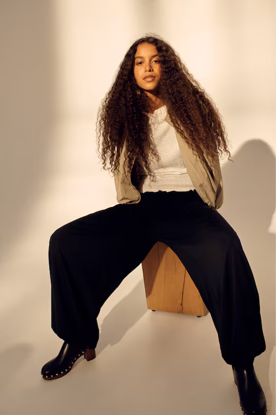 Брюки комфорт с шариками из мягкого джерси