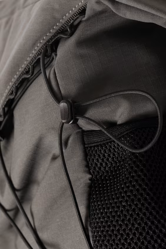 Утилитарная сумка через плечо