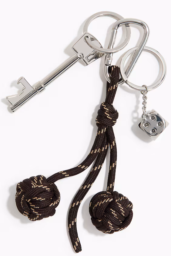 Декоративный аксессуар для чемодана