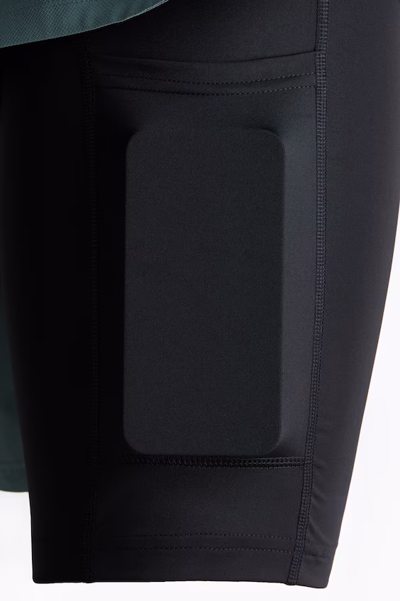 Шорты для спорта с двумя слоями и технологией drymove™