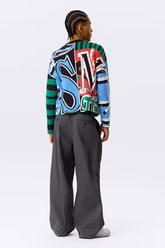 Свитер с крупной графической вышивкой из хлопка