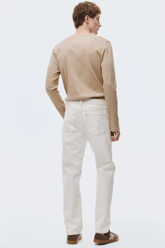 Джинсы прямого кроя