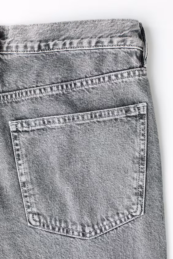 Джинсы свободного кроя