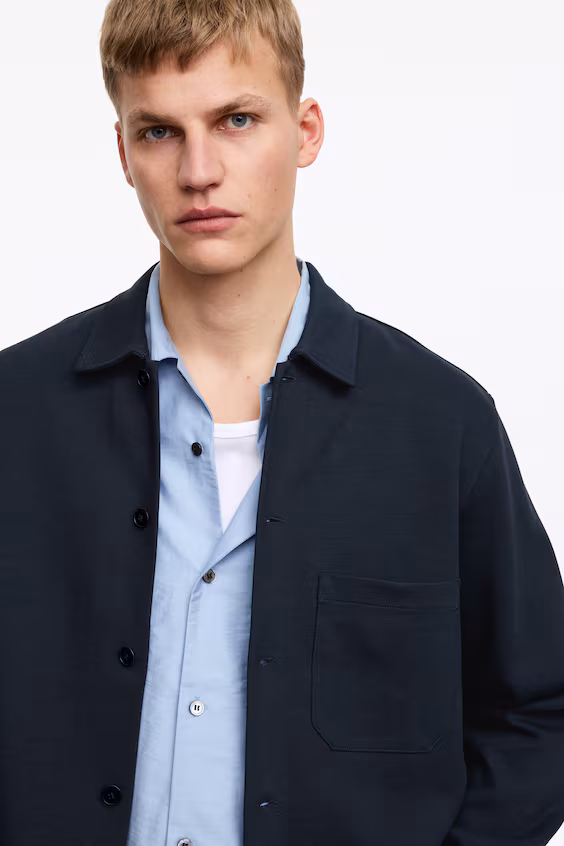 Пальто из мягкой вязаной ткани