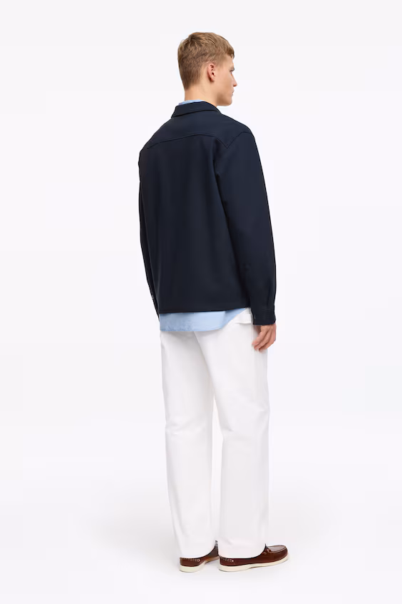 Пальто из мягкой вязаной ткани