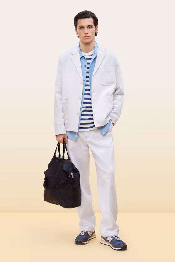 Футболка с длинным рукавом свободного кроя