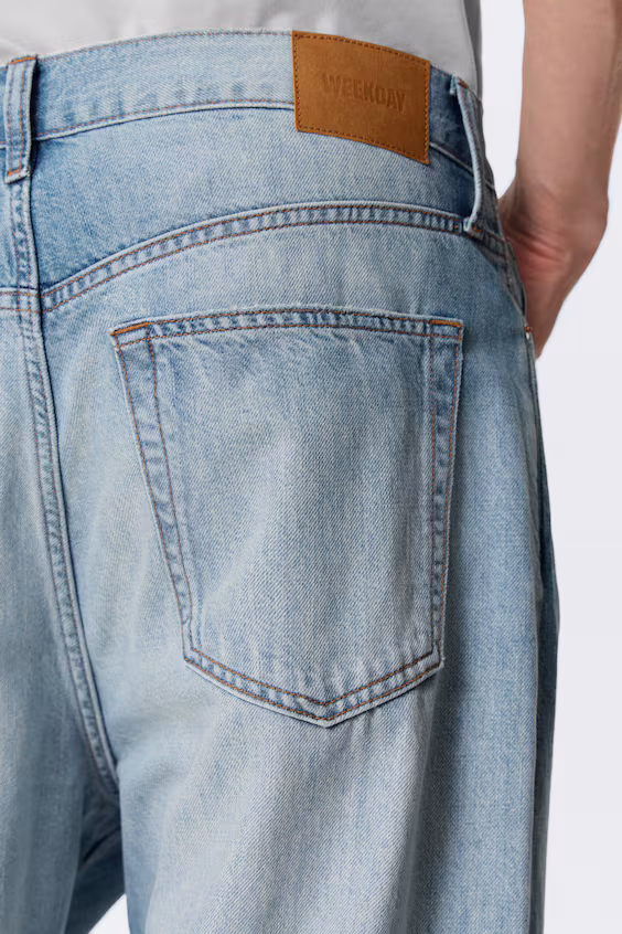 Джинсы унисекс galaxy средней посадки и широкие прямые брючины