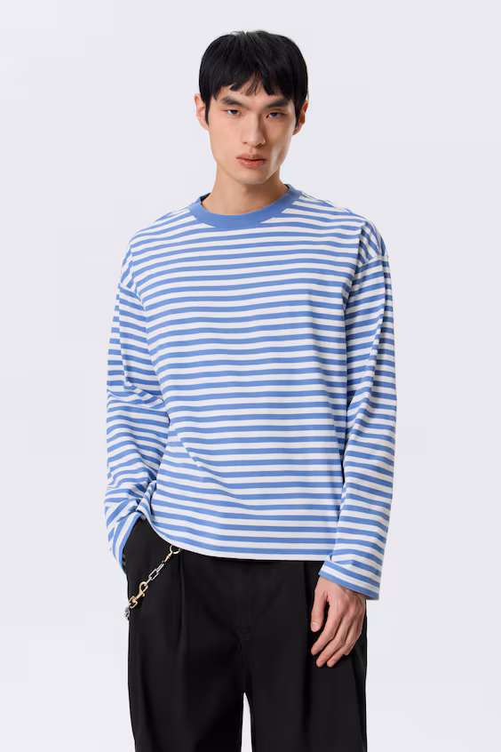 Футболка свободного кроя с длинным рукавом