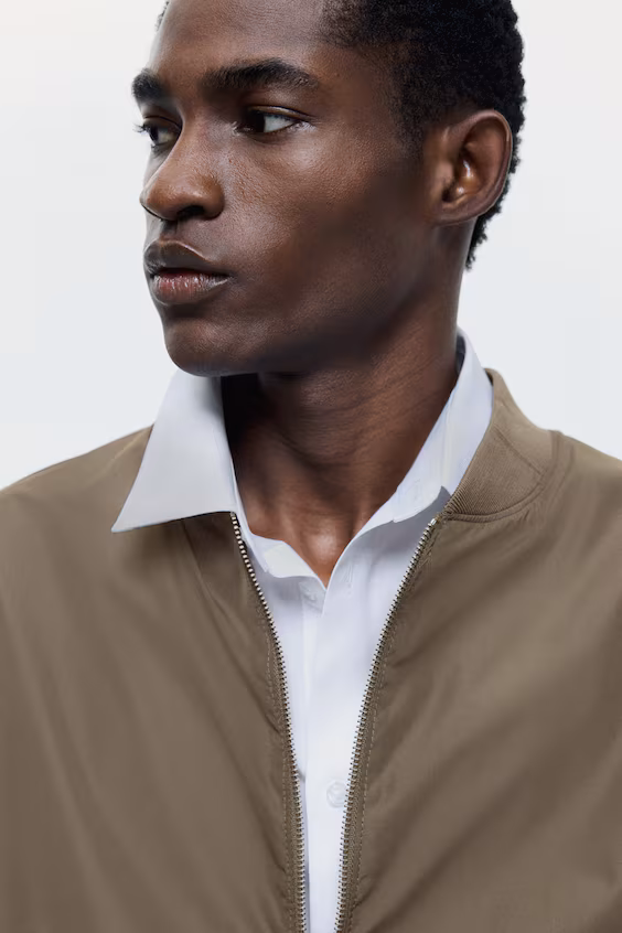 Легкая куртка