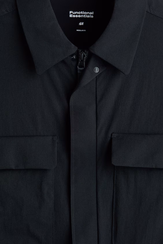 Ветровка с водоотталкивающим покрытием