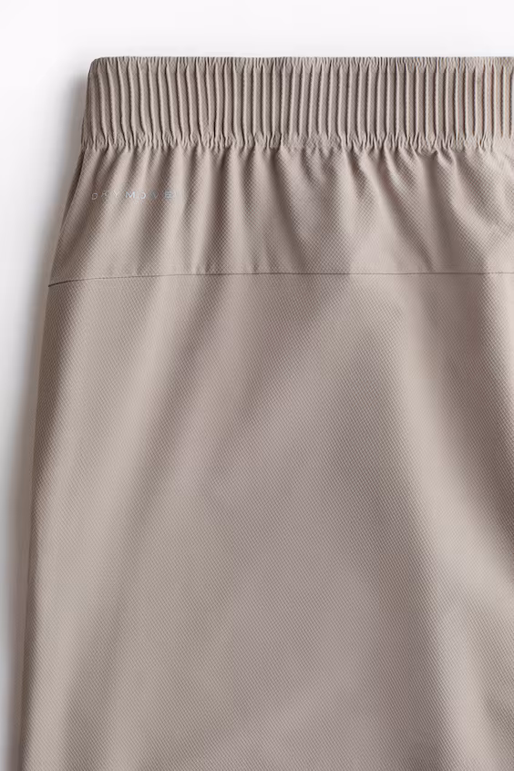 Спортивные брюки с технологией drymove™ стандартного кроя