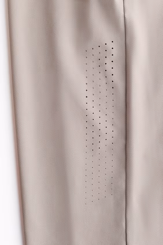 Спортивные брюки с технологией drymove™ стандартного кроя