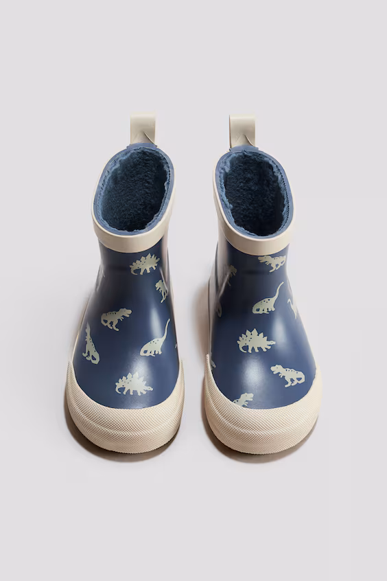 Резиновые сапоги