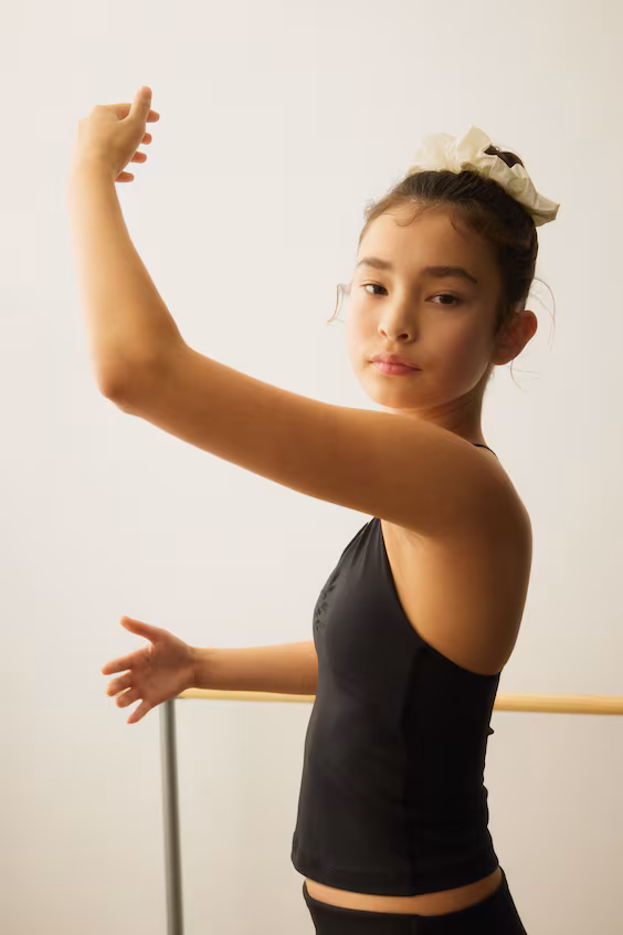 Топ для спорта без рукавов с технологией drymove™