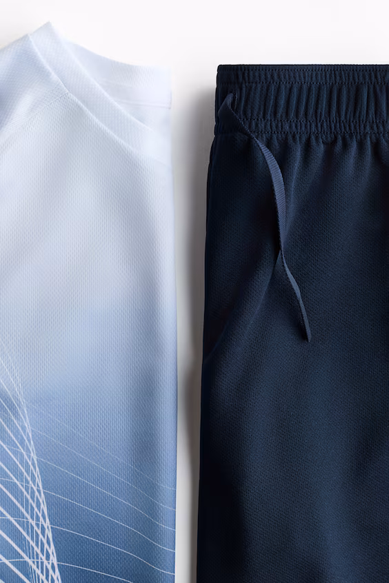 Комплект футболки и шорт с технологией drymove™