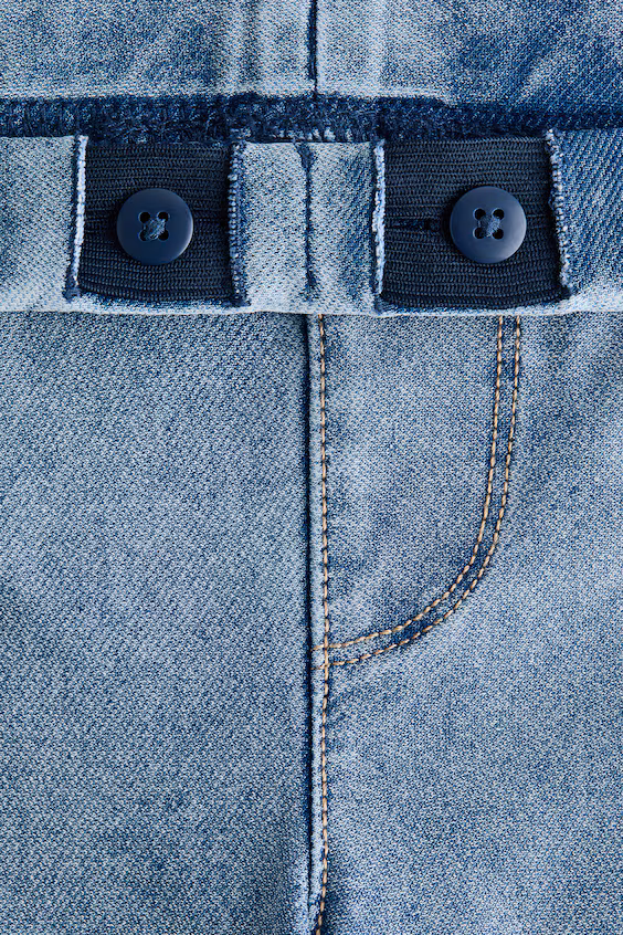 Леггинсы с широкими брючинами под джинсу