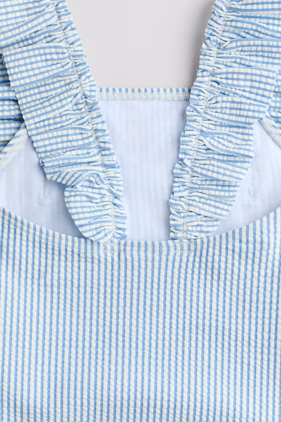 Купальник с оборками