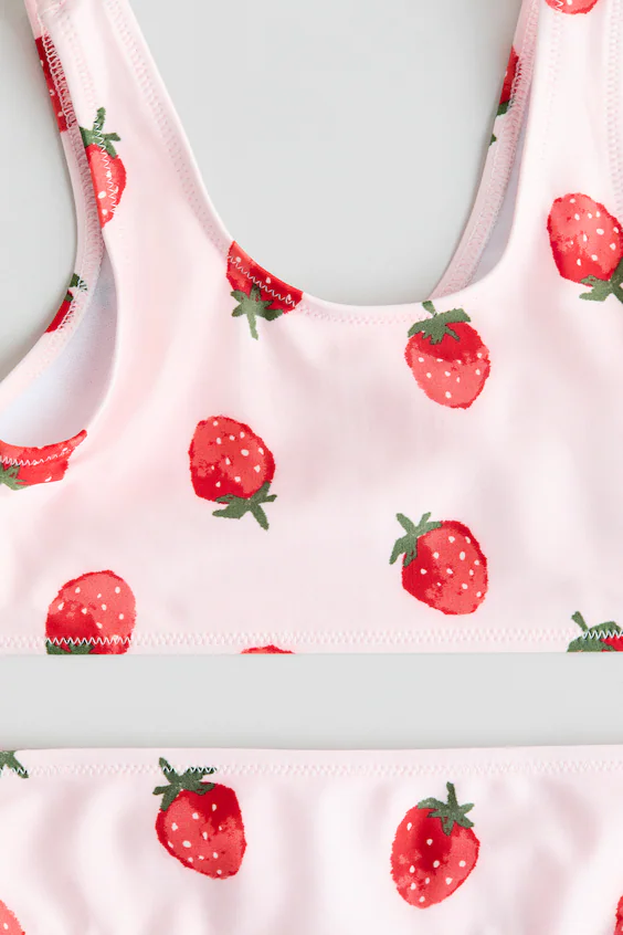 Открытое платье с рисунком