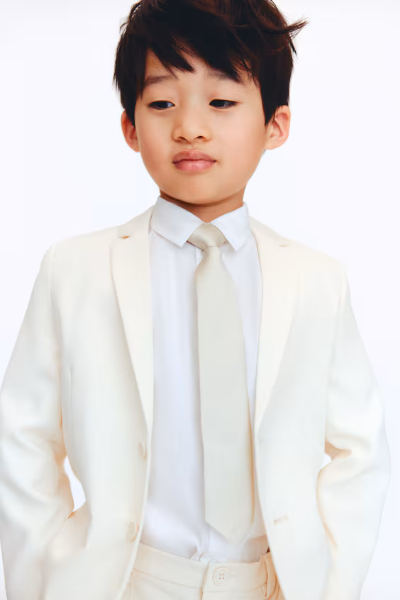 Набор одежды из 4 предметов