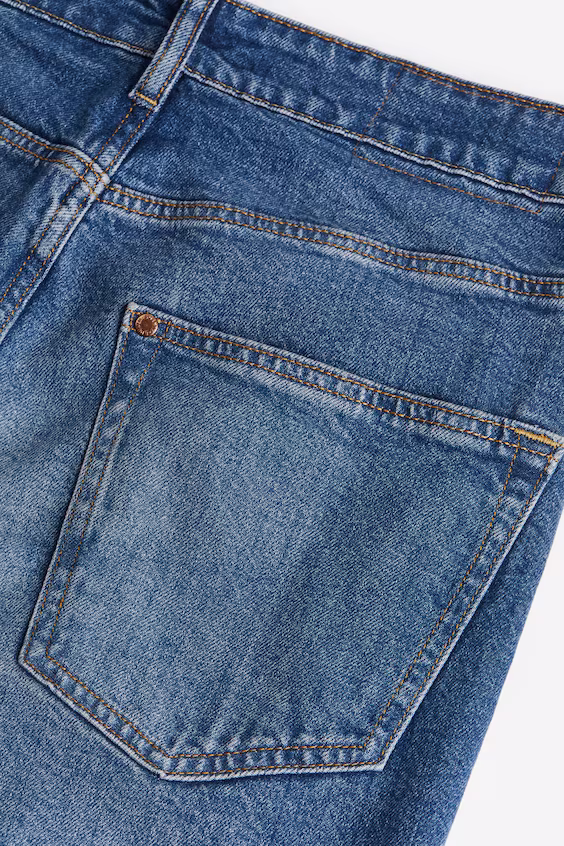 Джинсы regular