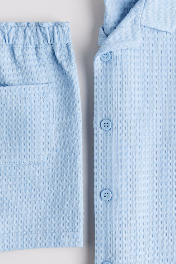 Комплект рубашки и шорт