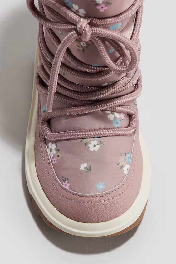 Водонепроницаемые ботинки