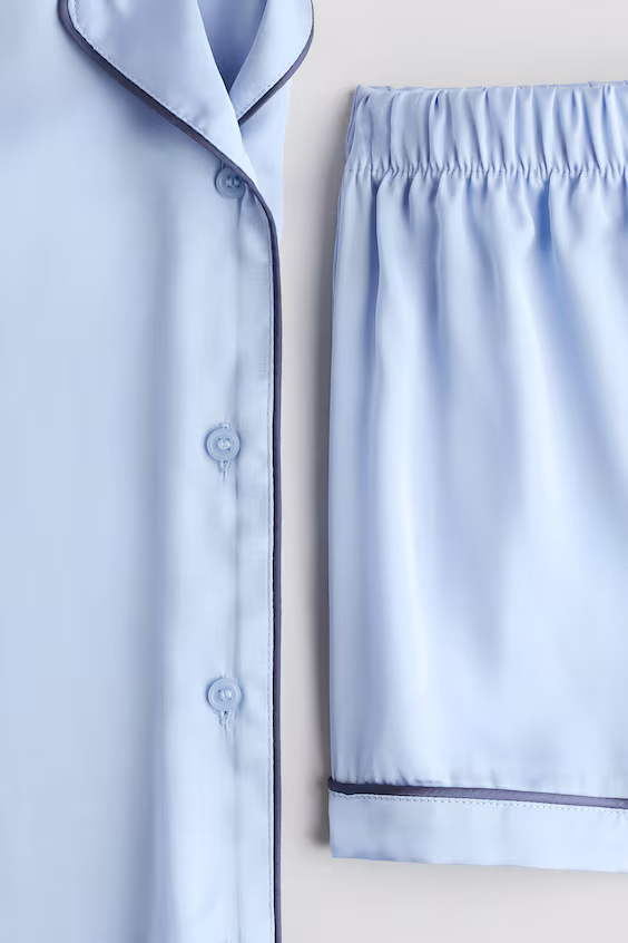 Пижама из атласа