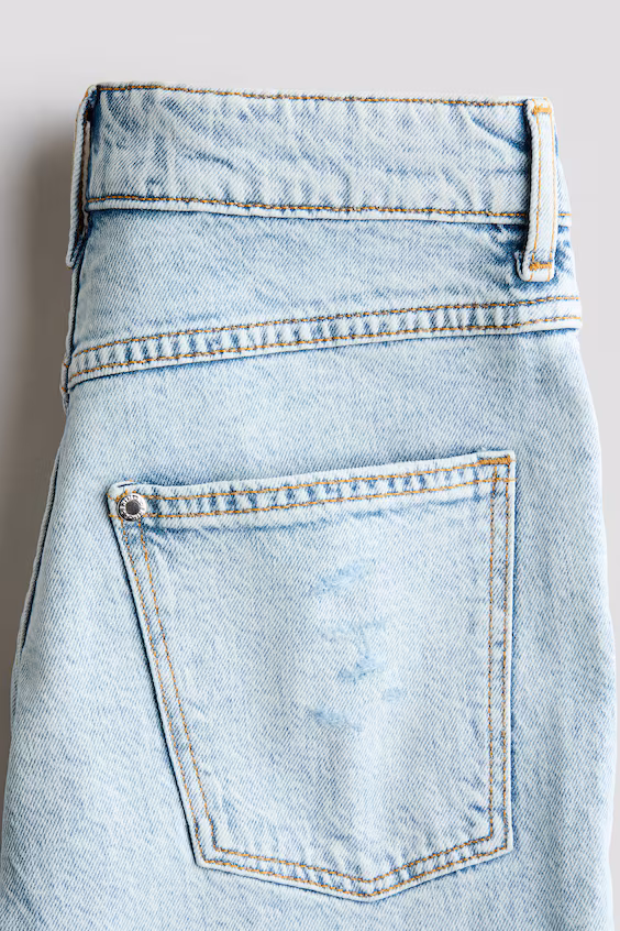 Джинсы relaxed tapered fit