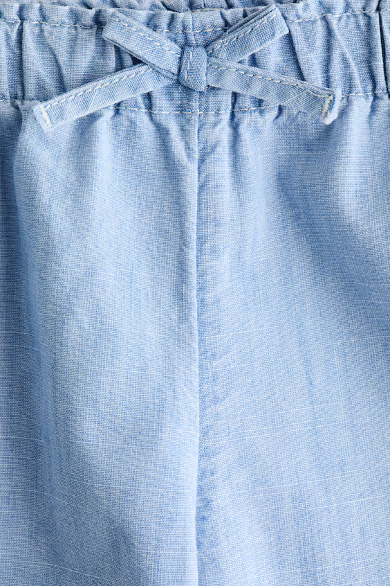 Джинсы с широкими брюками