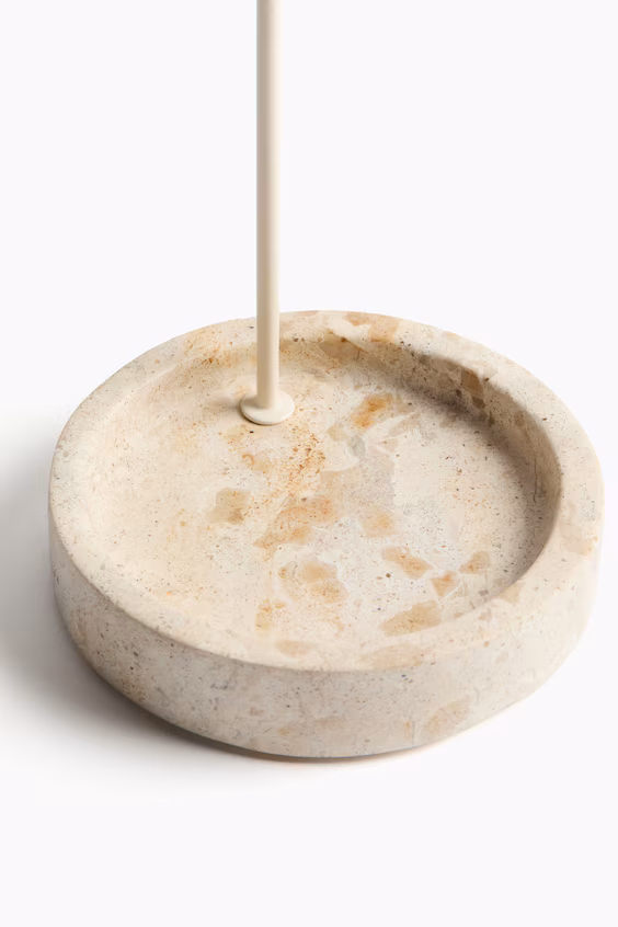 Подставка для бижутерии из мрамора