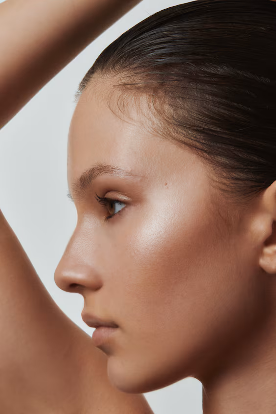 Тонкий бронзирующий стик glow sha