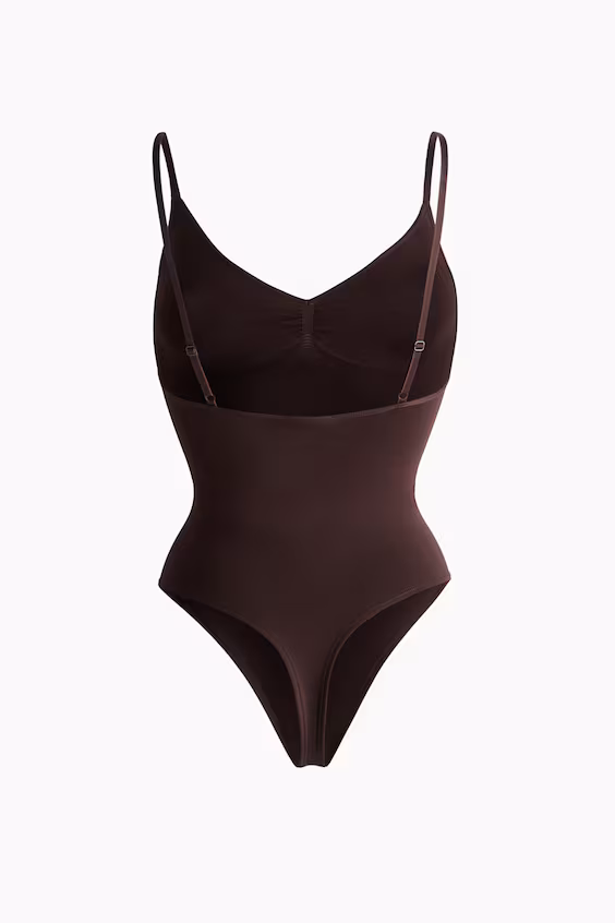 Формующее боди-стринги с моделирующим эффектом