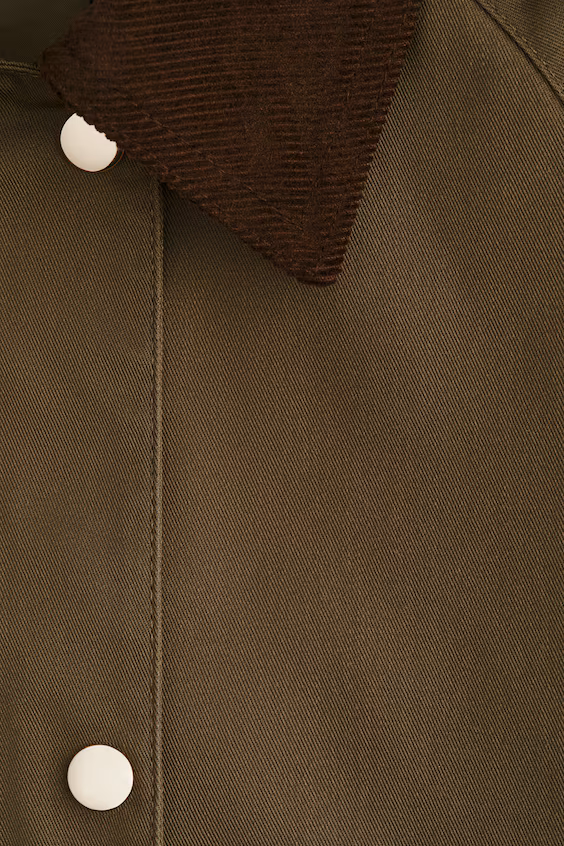 Плащ с воротником из бархата