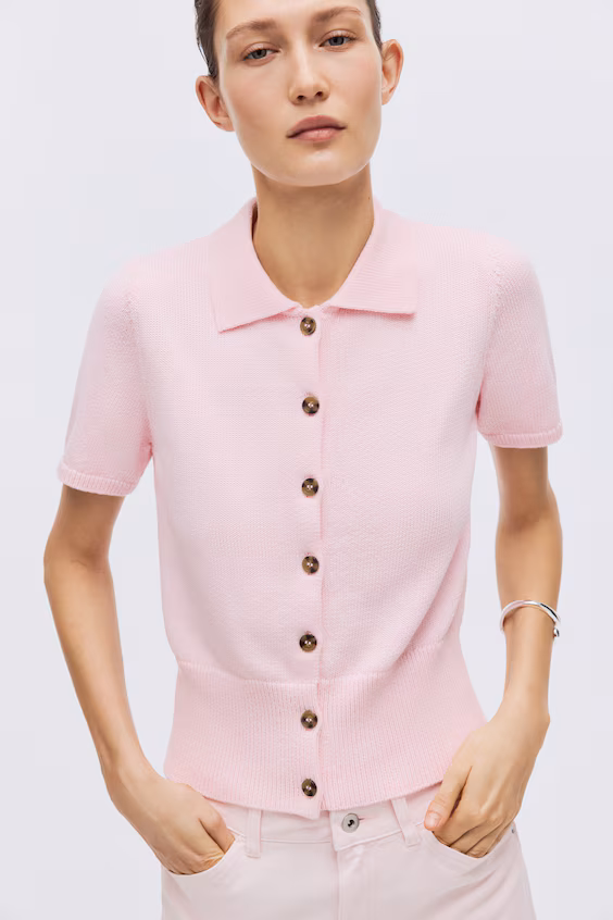 Кардиган с коротким рукавом из вязаного полотна