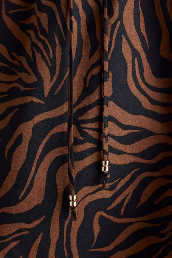 Шорты с принтом и шнурком для регулировки