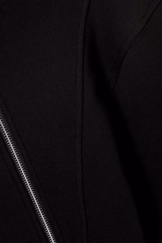 Худи короткое с ассиметричной молнией