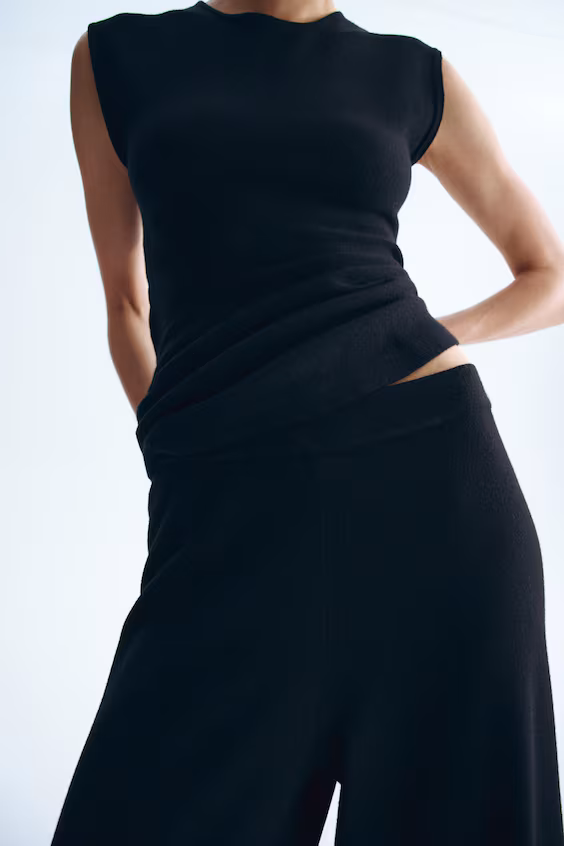 Широкие брюки из трикотажа