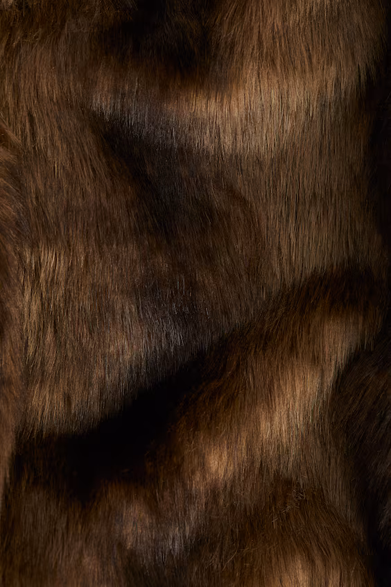 Длинное пушистое пальто