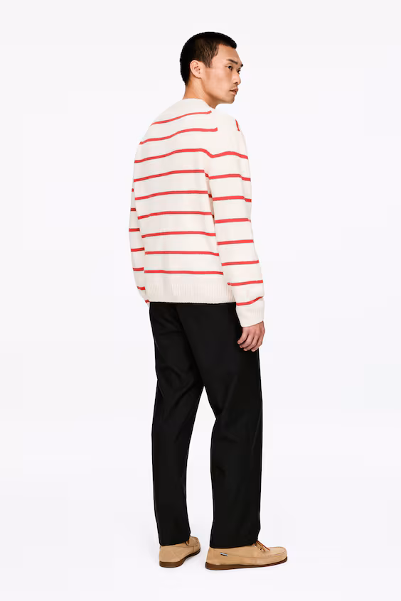 Легкий свитер из хлопка