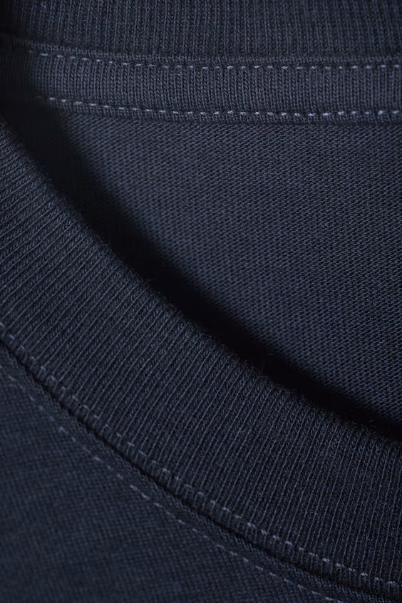 Майка с длинным рукавом в свободном крое