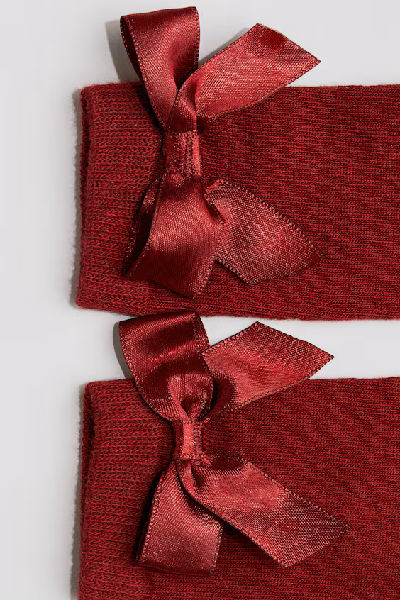 Носки до колена с декоративным бантом