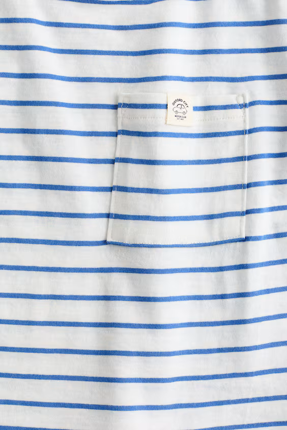 Комплект футболки и джоггеров