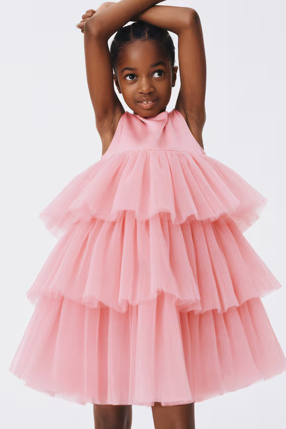 Платье с оборками и юбкой из фатина