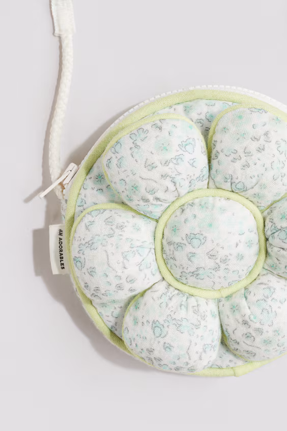 Круглая сумка через плечо