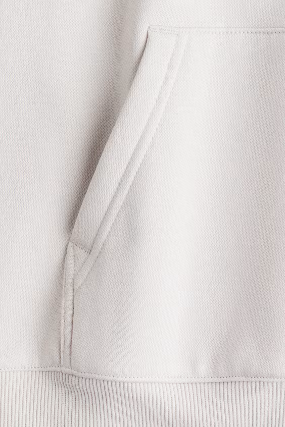 Толстовка с капюшоном