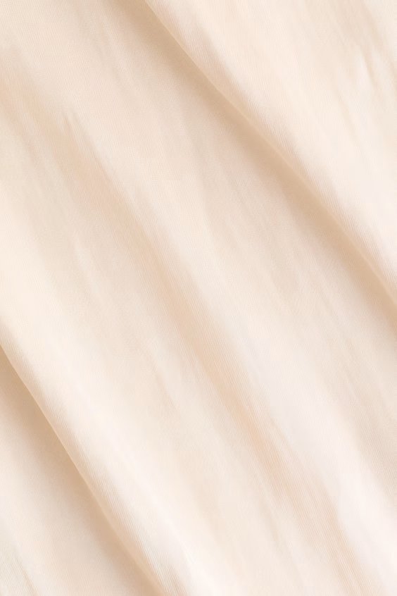 Широкие шелковистые брюки