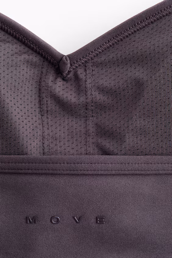 Спортивный лиф средней поддержки с технологией softmove™